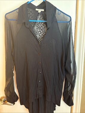 Bordeaux Black Sheer Button-Front Women's Blouse